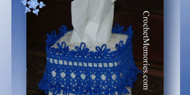 Christmas Snowflake Tissue Cover  <br /><br /><font color=